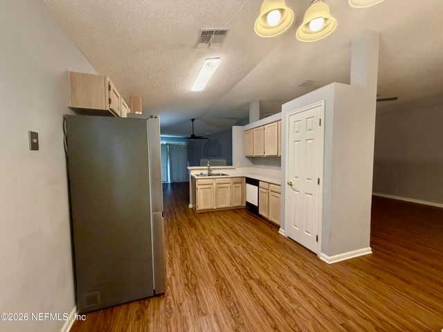 1976 HARBOR ISLAND Drive, Fleming Island, FL 32003
