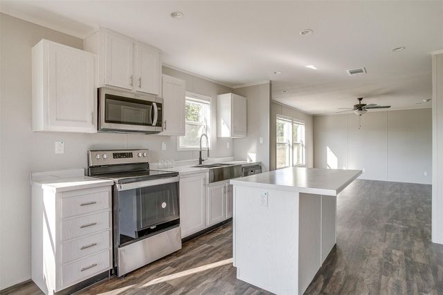 4417 County Road 423, Grandview, TX 76050