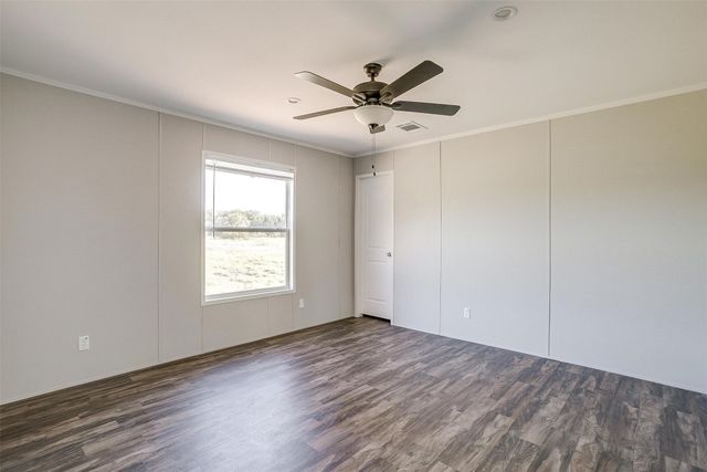 4417 County Road 423, Grandview, TX 76050