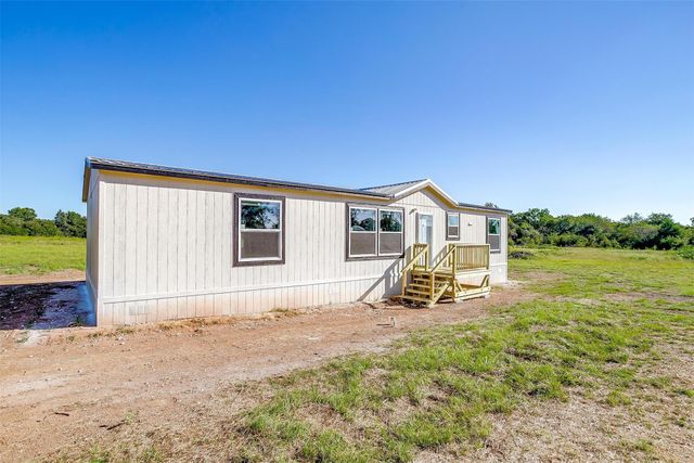 4417 County Road 423, Grandview, TX 76050
