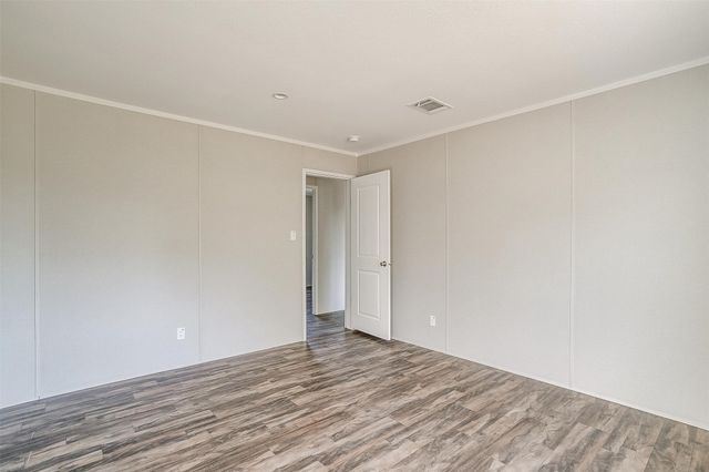 4417 County Road 423, Grandview, TX 76050