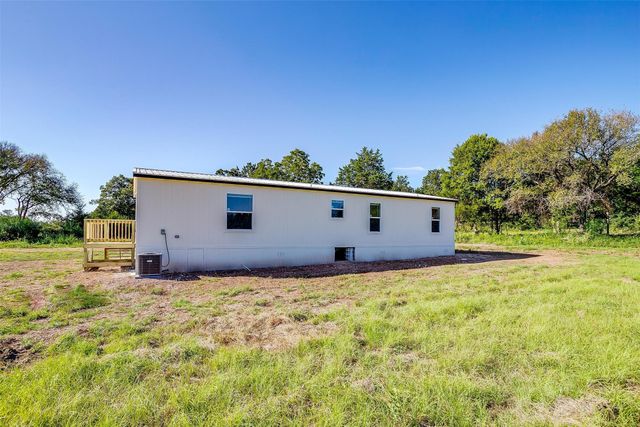 4417 County Road 423, Grandview, TX 76050