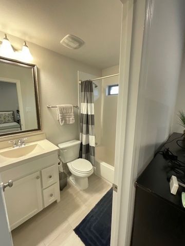 337 Park Hill Lane, Grapevine, TX 76051