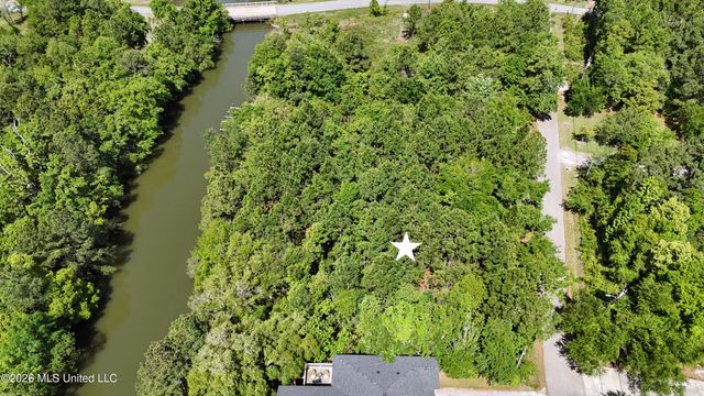 106 Stennis Street, Pass Christian, MS 39571