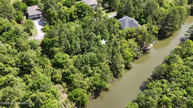 106 Stennis Street, Pass Christian, MS 39571