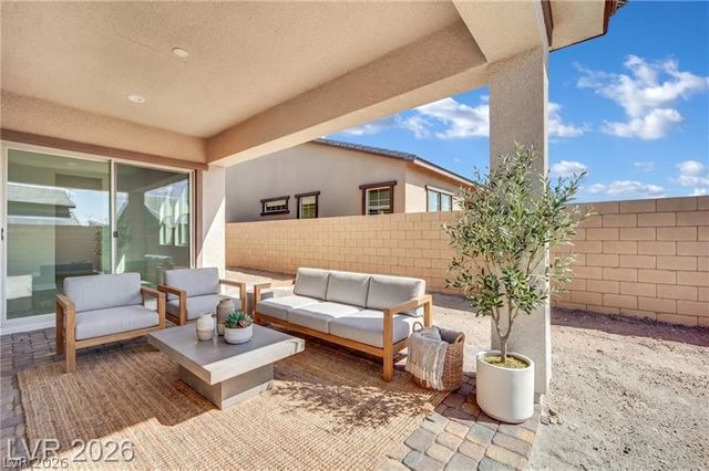 651 Kroker Court, Henderson, NV 89011