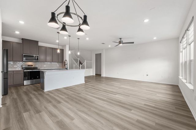 7715 Libretto LN, Austin, TX 78744