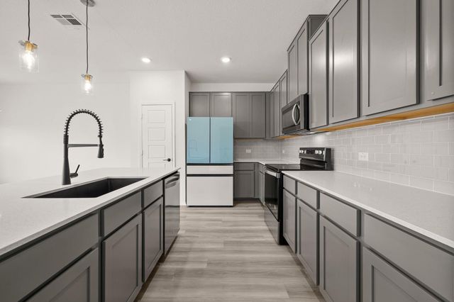 7715 Libretto LN, Austin, TX 78744