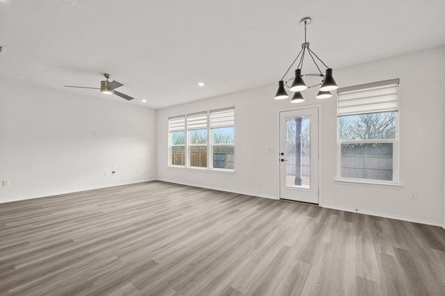 7715 Libretto LN, Austin, TX 78744