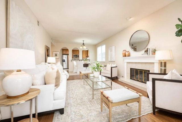 30 Lorton Avenue 302, Burlingame, CA 94010