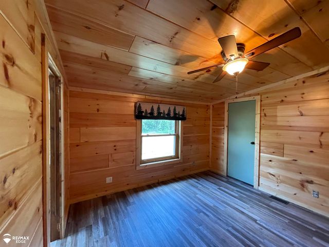 4573 Klam Road, Columbiaville, MI 48421