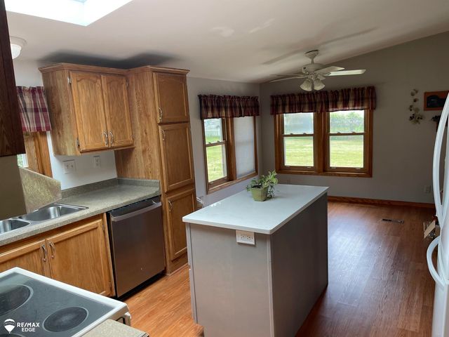 4573 Klam Road, Columbiaville, MI 48421
