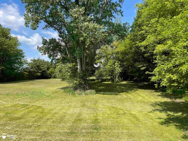 4573 Klam Road, Columbiaville, MI 48421