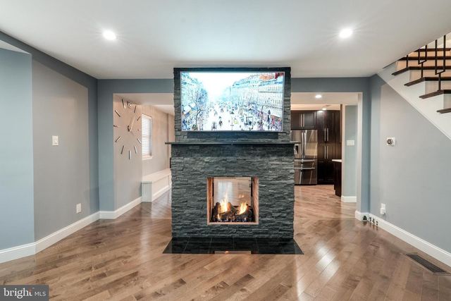 9502 HILSPACH ST, Philadelphia, PA 19115