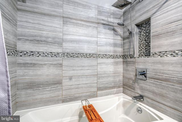 9502 HILSPACH ST, Philadelphia, PA 19115