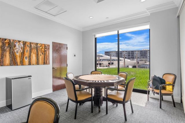 1000 E Island Boulevard 305, Aventura, FL 33160