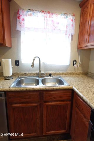 11813 DEER GRASS Circle, El Paso, TX 79936