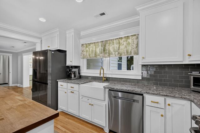 114 Reynolds Road, Summerville, SC 29483