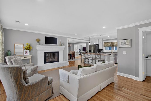 114 Reynolds Road, Summerville, SC 29483