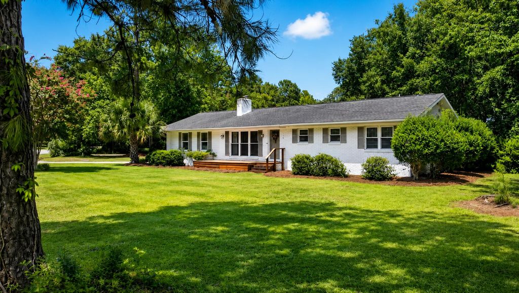 114 Reynolds Road, Summerville, SC 29483