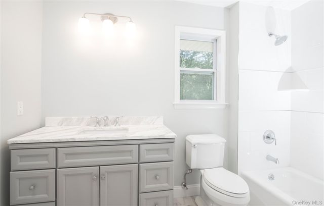 16 Elmwood Drive, New City, NY 10956