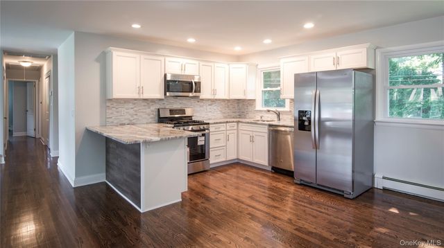 16 Elmwood Drive, New City, NY 10956