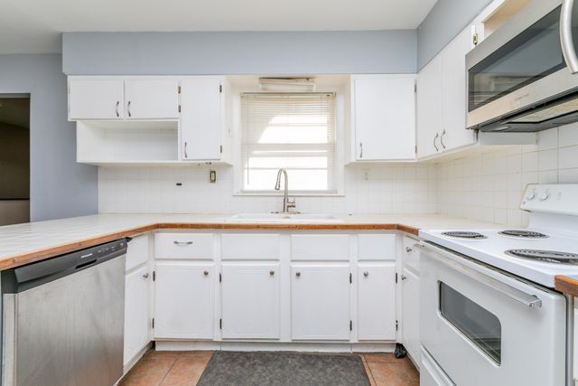 4412 ROBERT RAY CT, Columbia, MO 65202