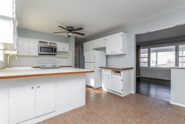 4412 ROBERT RAY CT, Columbia, MO 65202