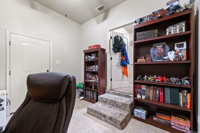 6906 Grace Village Drive, Alexander, AR 72002