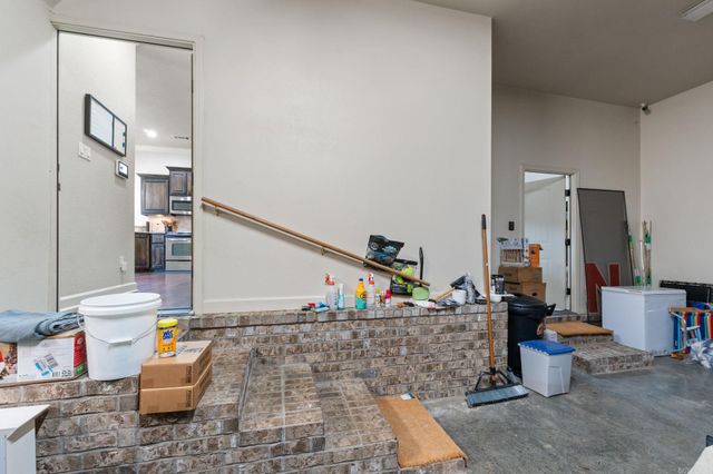 6906 Grace Village Drive, Alexander, AR 72002