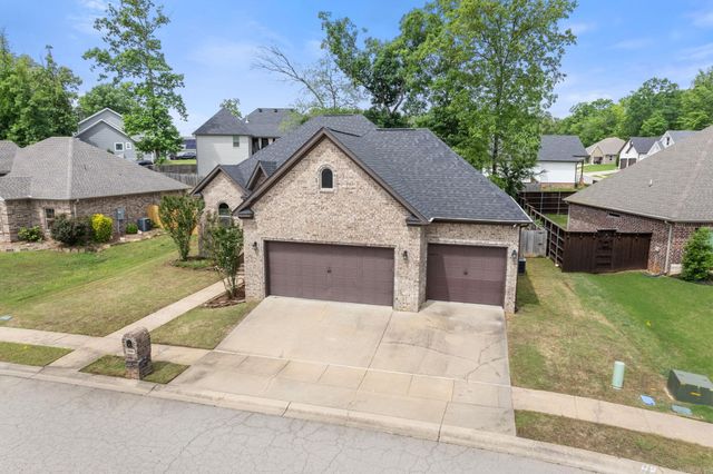 6906 Grace Village Drive, Alexander, AR 72002