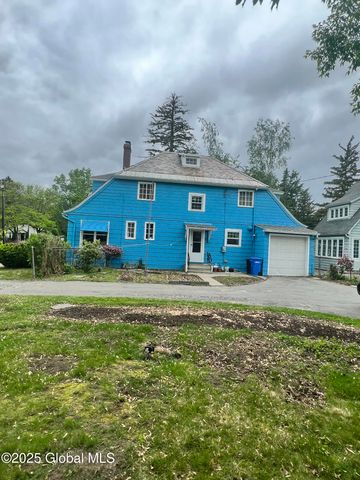 194 S Main Avenue, Albany, NY 12208