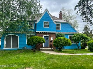 194 S Main Avenue, Albany, NY 12208