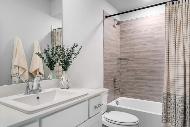 1346 Roundup Way, Argyle, TX 76226