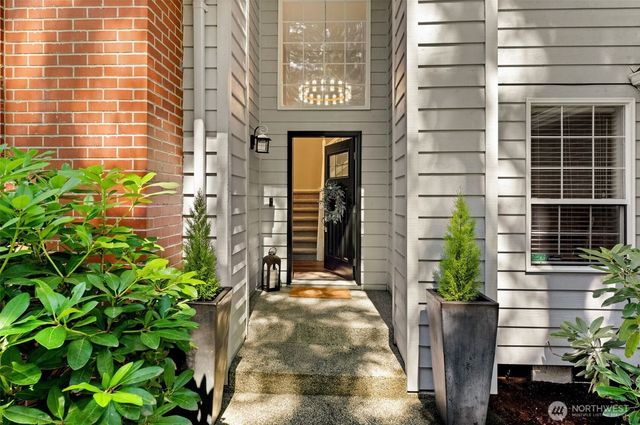 4923 Canterwood Drive NW, Gig Harbor, WA 98332