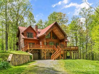 917 Otter Mountain Road, Topton, NC 28781