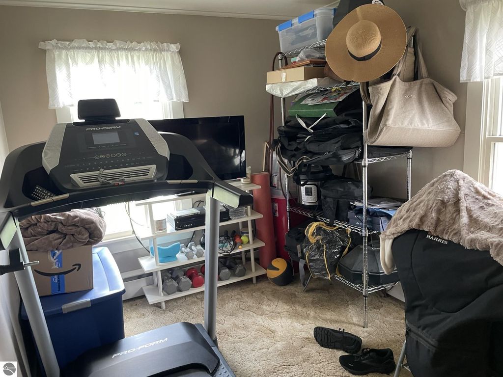 Image 18 of property listing at 4658 N Croswell Road, Alma, MI 48801