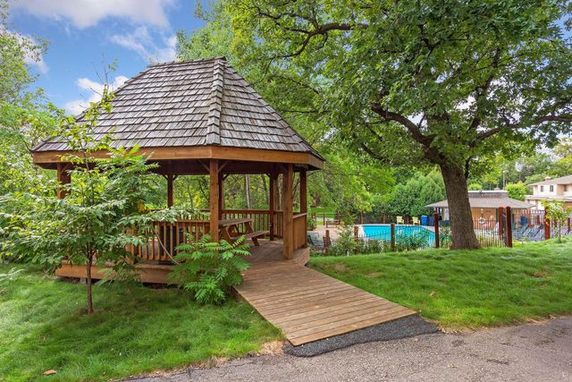 3660 Independence Avenue S 41, Saint Louis Park, MN 55426