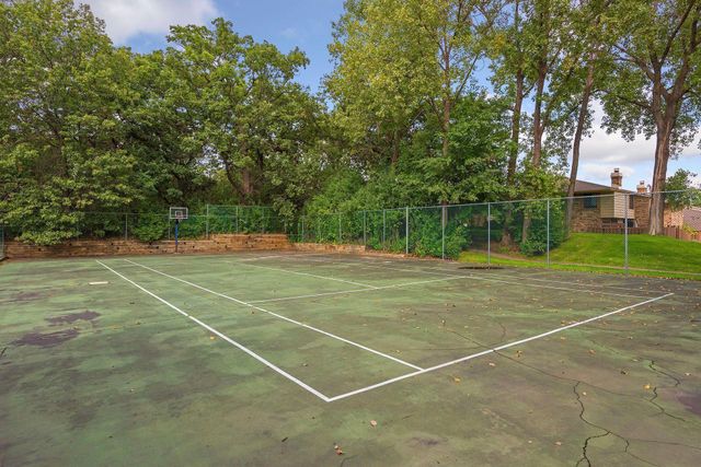 3660 Independence Avenue S 41, Saint Louis Park, MN 55426