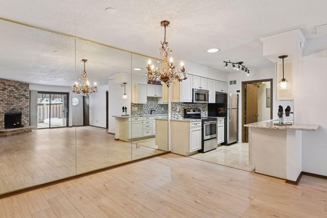 3660 Independence Avenue S 41, Saint Louis Park, MN 55426