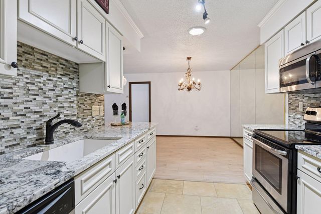 3660 Independence Avenue S 41, Saint Louis Park, MN 55426