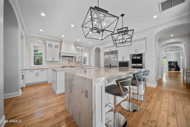 10191 E DIAMOND RIM Drive 2122, Scottsdale, AZ 85255