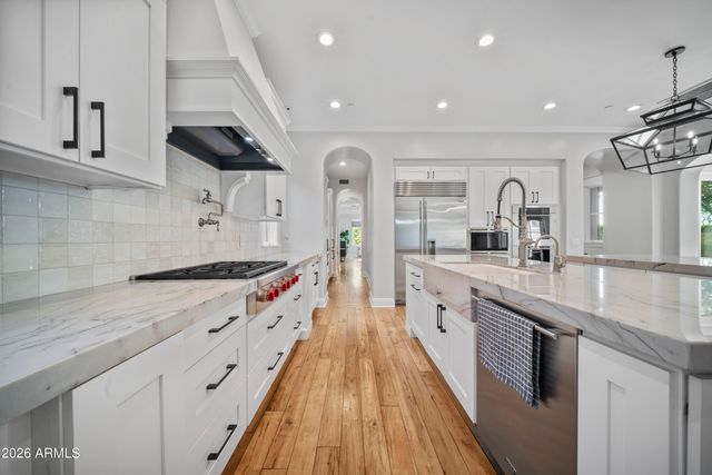 10191 E DIAMOND RIM Drive 2122, Scottsdale, AZ 85255