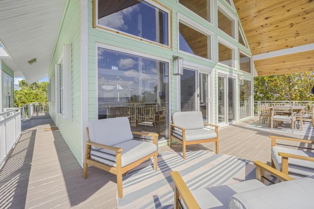 41 Mutiny Place, Key Largo, FL 33037