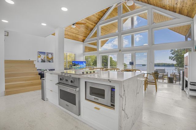 41 Mutiny Place, Key Largo, FL 33037