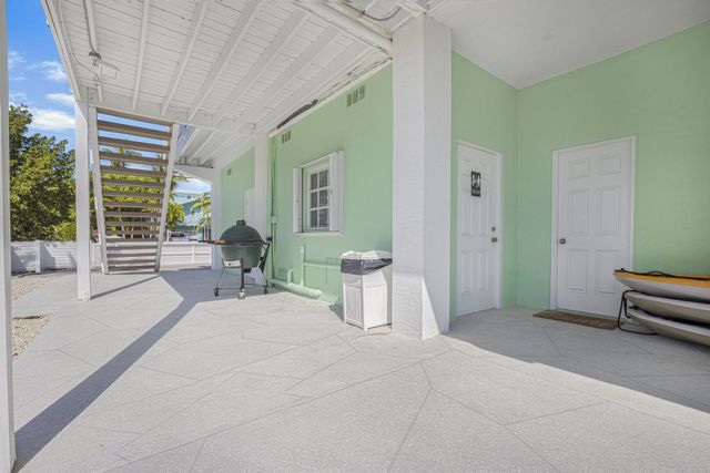 41 Mutiny Place, Key Largo, FL 33037