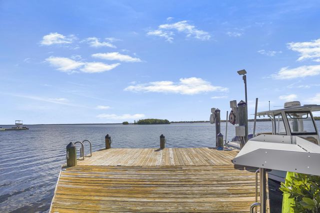 41 Mutiny Place, Key Largo, FL 33037