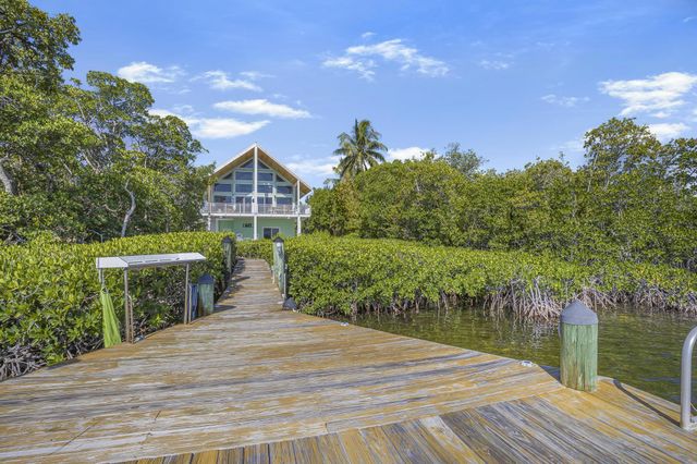 41 Mutiny Place, Key Largo, FL 33037