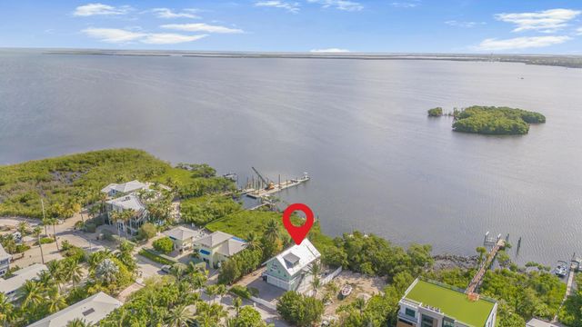 41 Mutiny Place, Key Largo, FL 33037