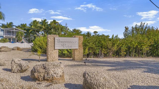 41 Mutiny Place, Key Largo, FL 33037